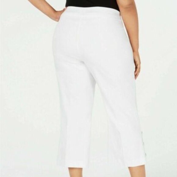 JM Collection Plus Size Button-Trim Cropped Pants White 0X 10 12 - Picture 3 of 12